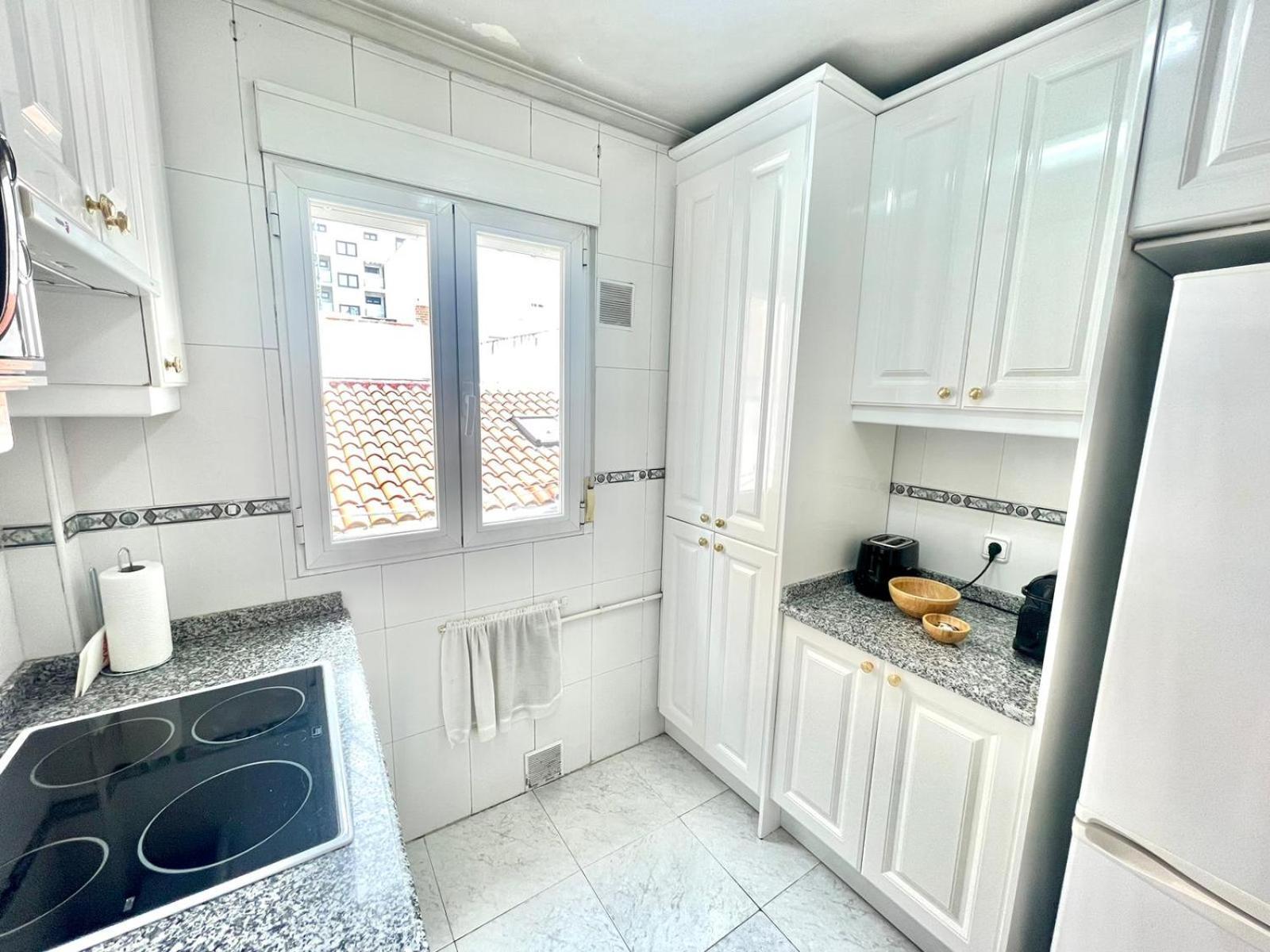 Acogedor Apartamento En Tetuan Madrid Ngoại thất bức ảnh