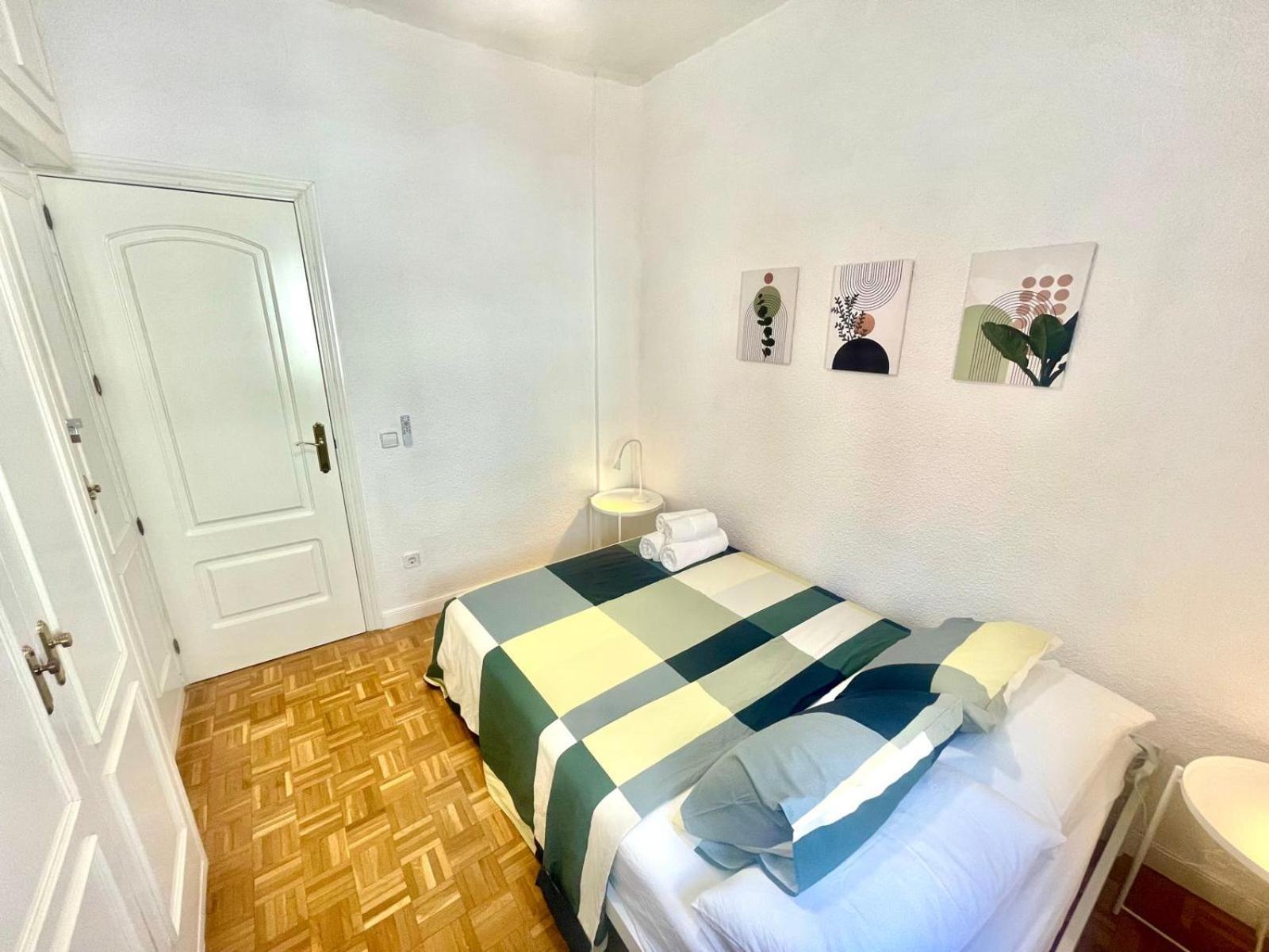 Acogedor Apartamento En Tetuan Madrid Ngoại thất bức ảnh